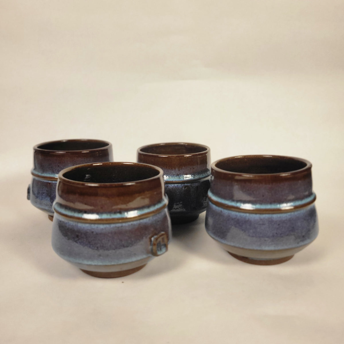 Squat Cups