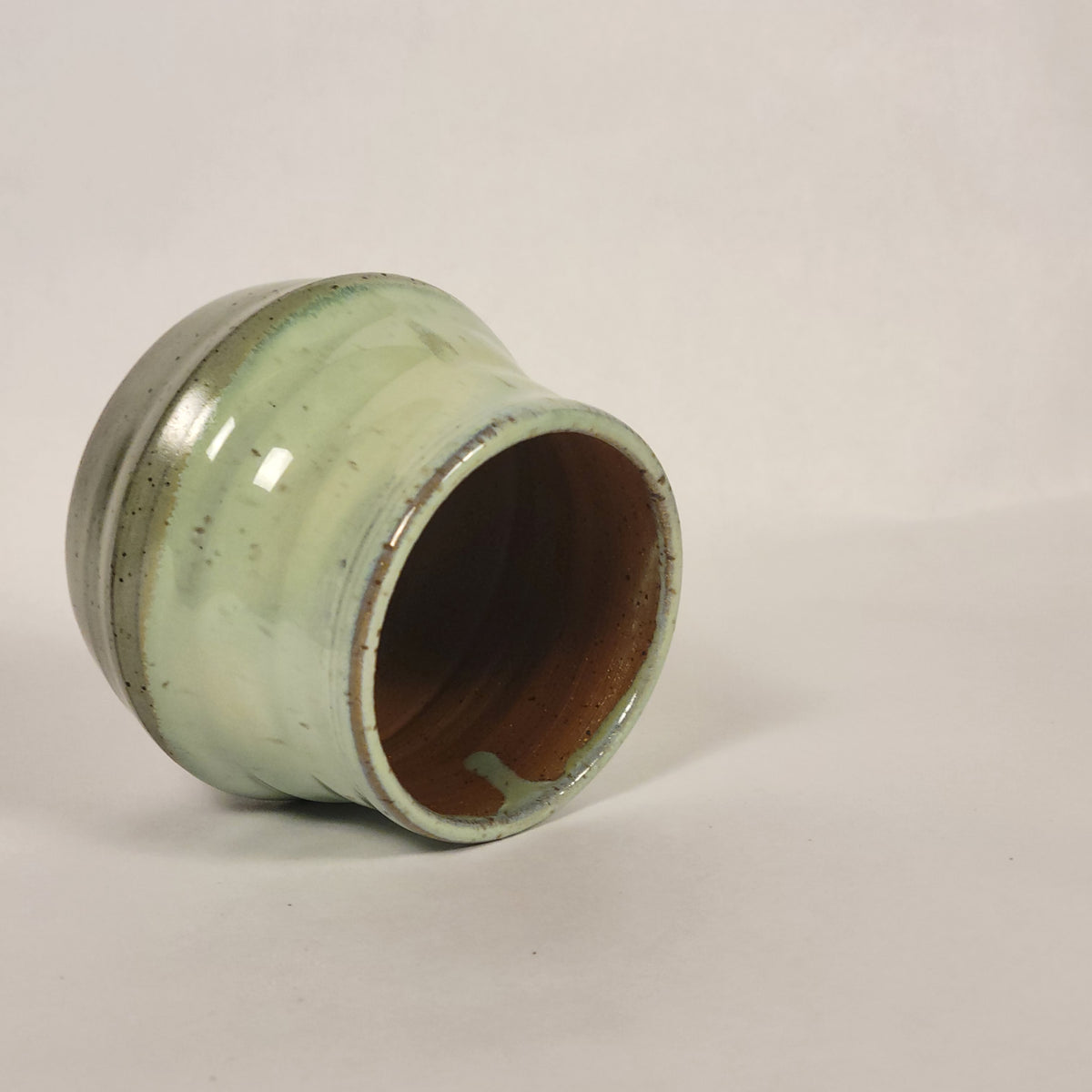 Green Two-Toned Pot (with Drainage Hole)