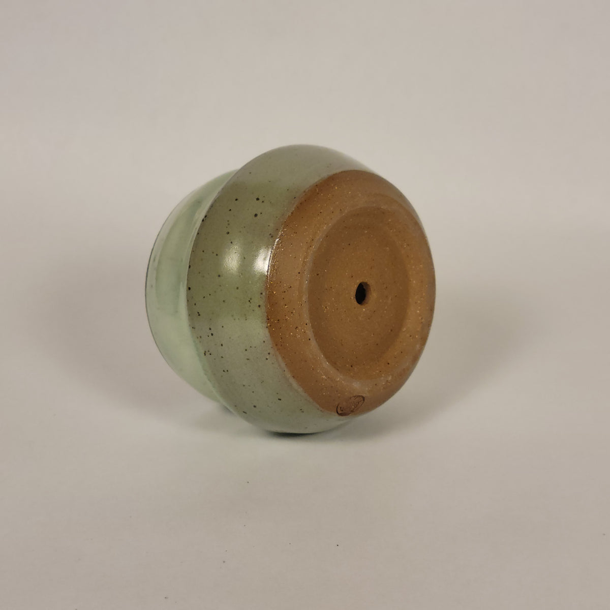 Green Two-Toned Pot (with Drainage Hole)
