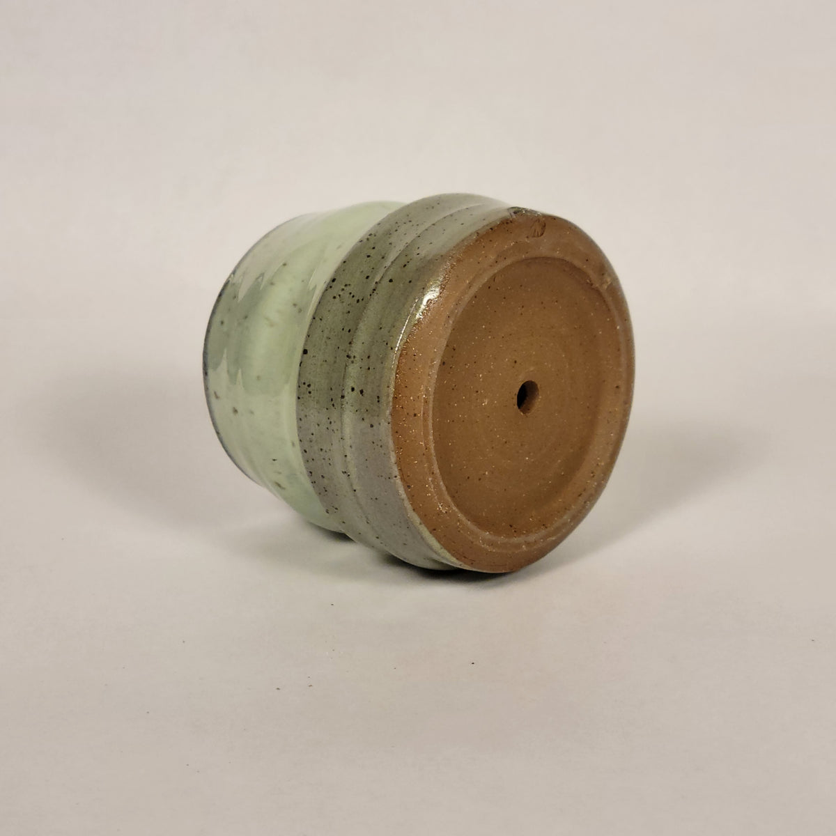 Green Two-Toned Pot (with Drainage Hole)