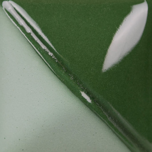 UG-210 - Forest Green